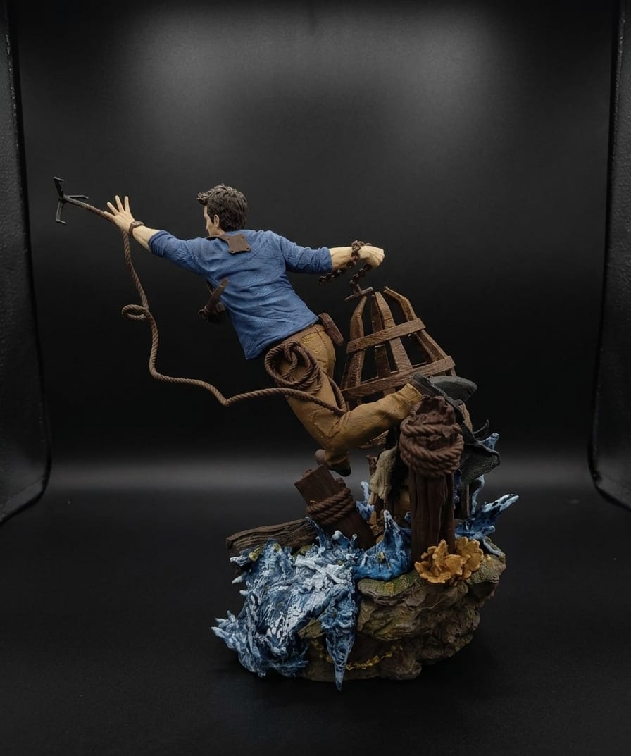 Uncharted Natha Drake Figürü küçük resim 6