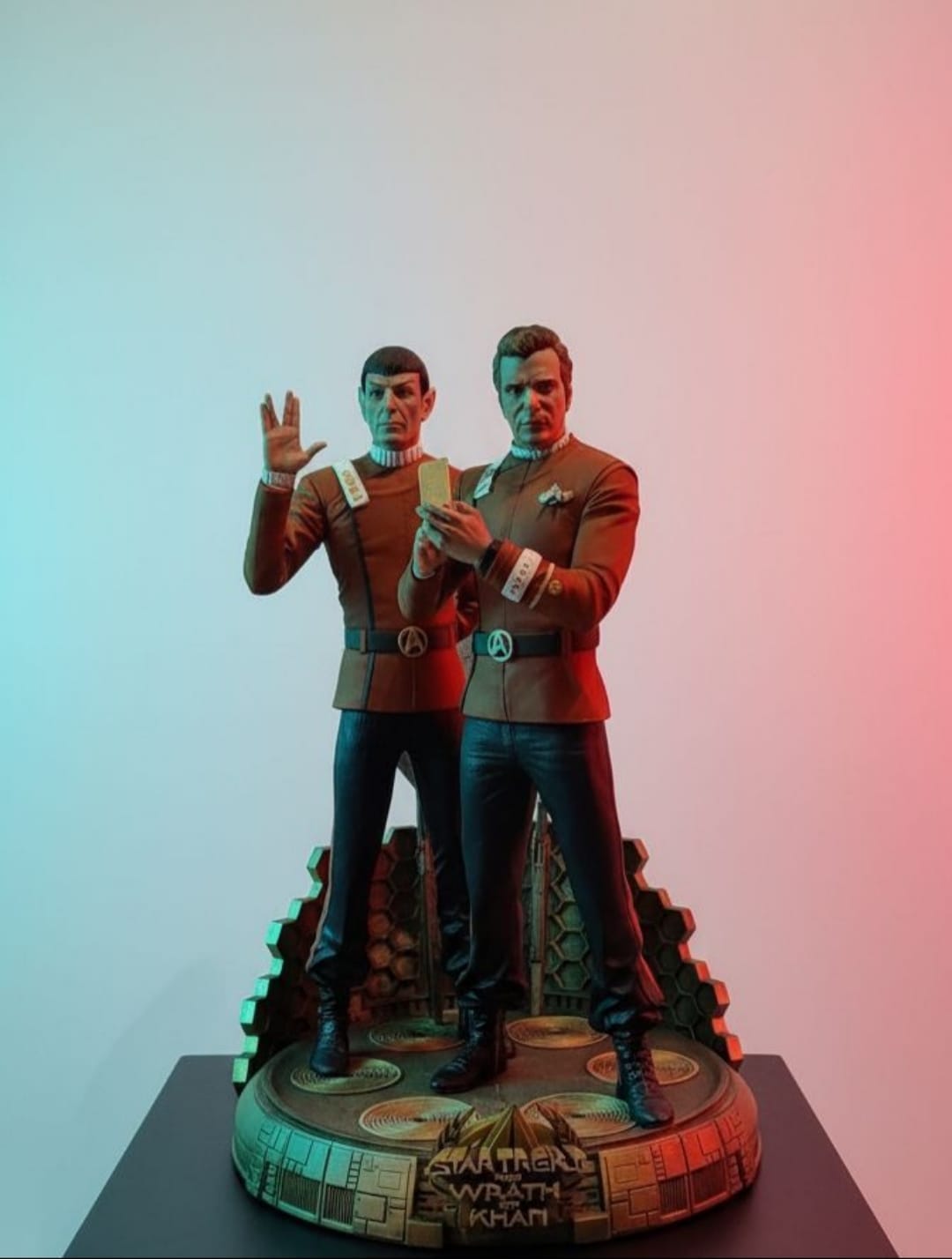 Star Trek Kaptan Kirk ve Spock Figürü küçük resim 2