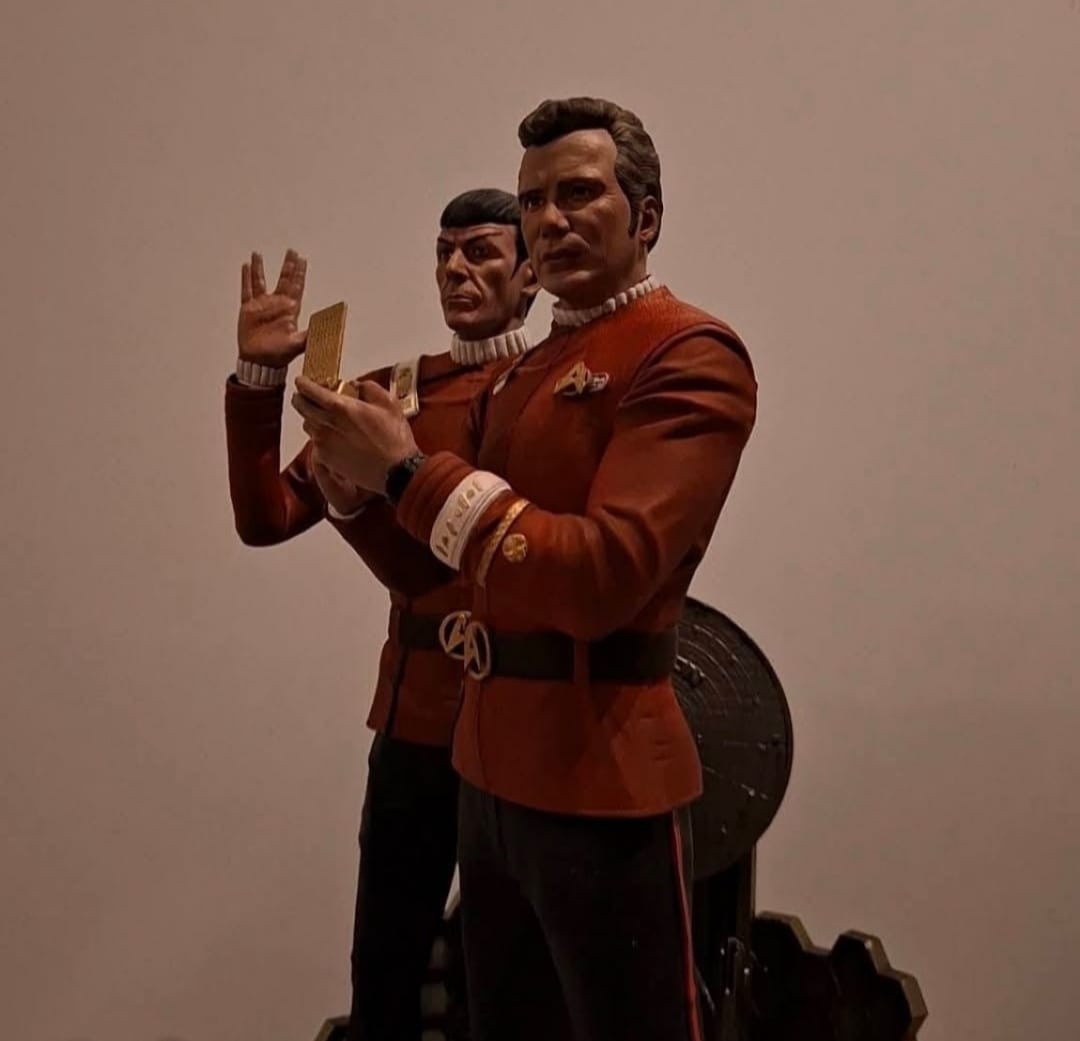Star Trek Kaptan Kirk ve Spock Figürü küçük resim 5