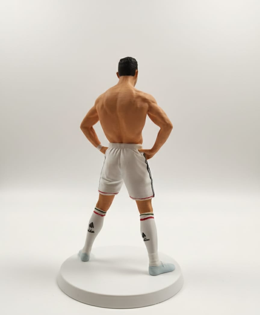 Cristiano Ronaldo Figürü küçük resim 4