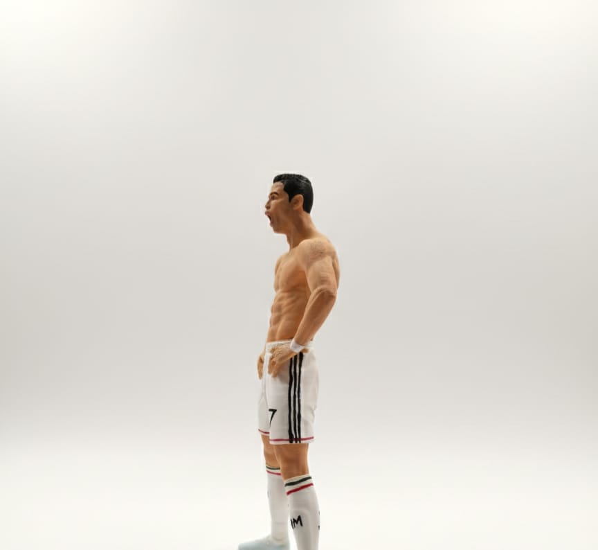 Cristiano Ronaldo Figürü küçük resim 5