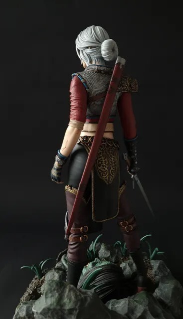 Whitcher'dan  Ciri Figürü küçük resim 6