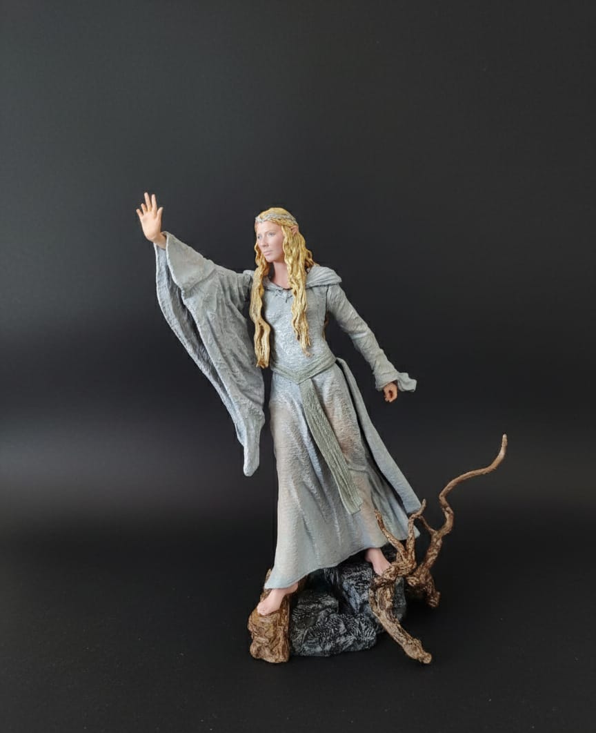 Lotr'dan Galadriel Figürü