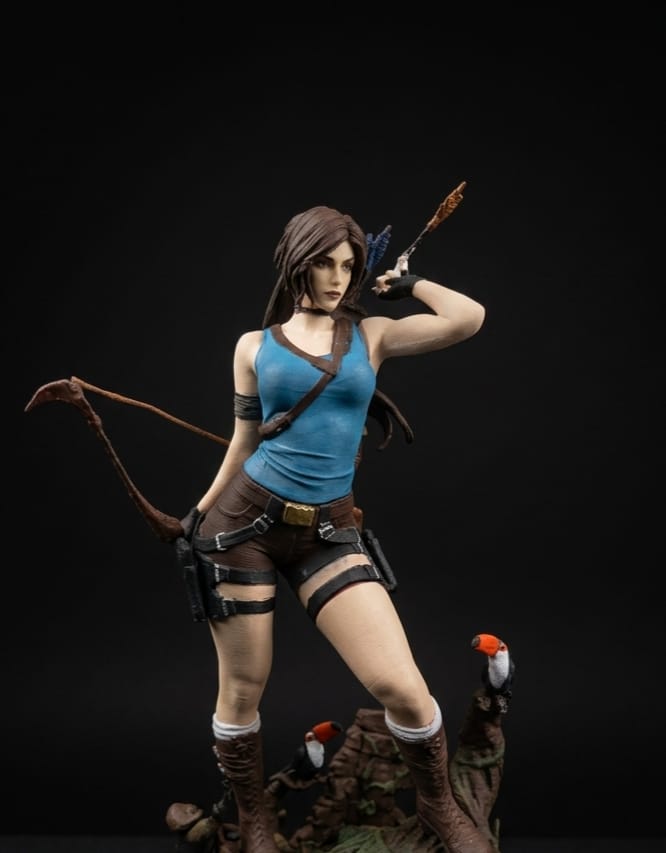 Lara Croft Tomb Raider Figürü