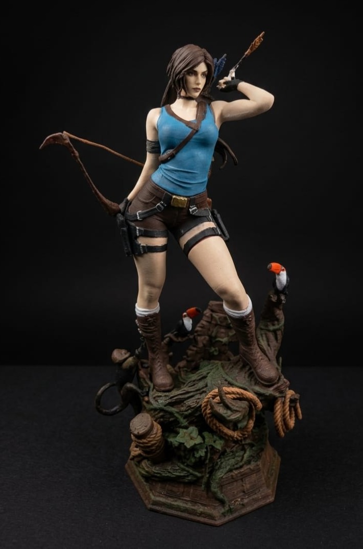 Lara Croft Tomb Raider Figürü küçük resim 7