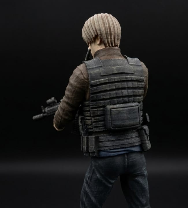 Resident Evil Leon S.Kennedy Figürü küçük resim 5